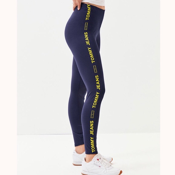 Tommy Jeans Logo Taped Leggings in Blue - Picture 2 of 8
